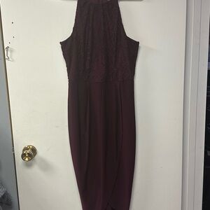 Elegant Burgundy Lace Dress
